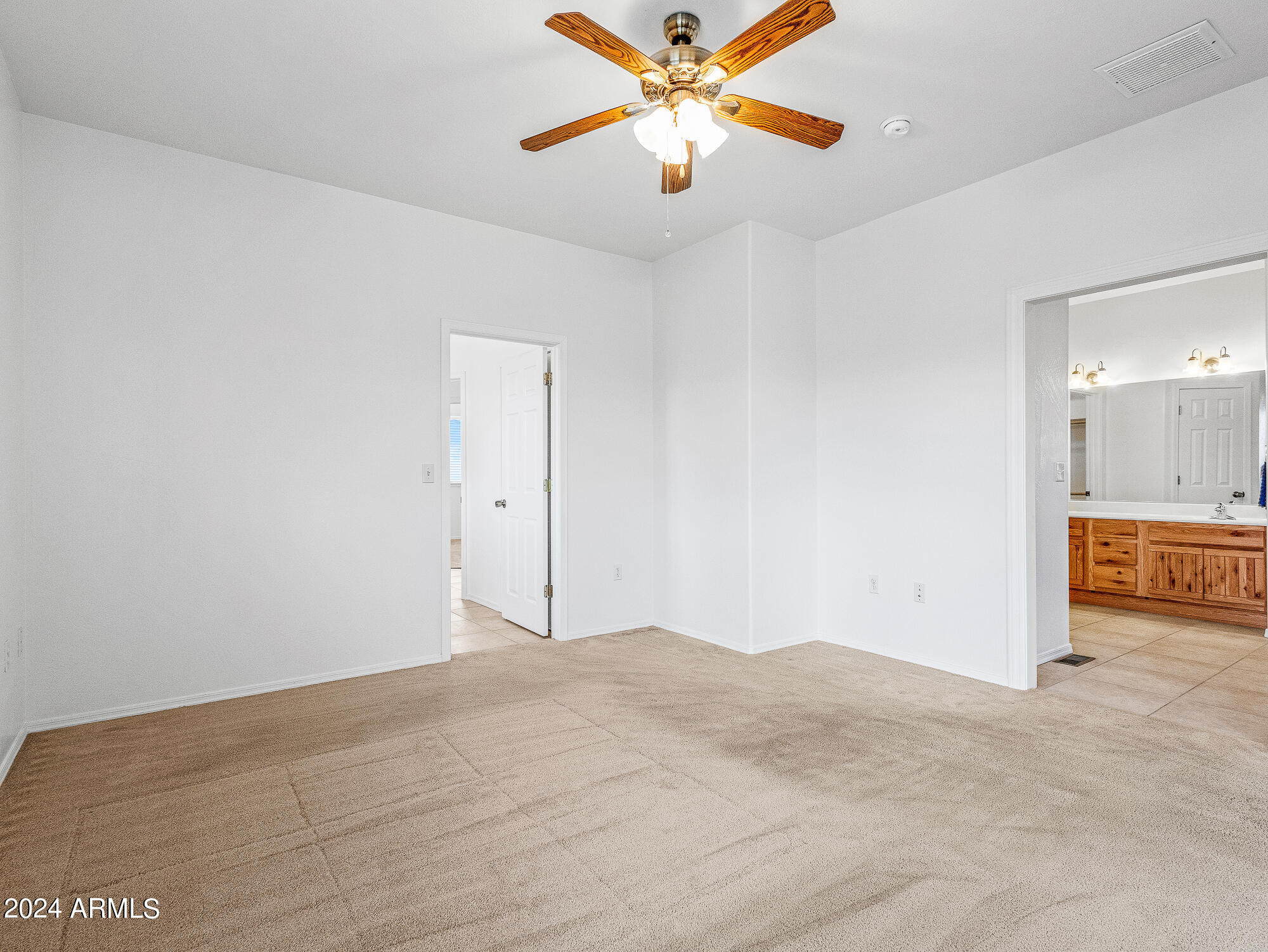 18301 Peeples Valley Road Peeples Valley, AZ 86332 - Photo 35 of 86 18301 S Peeples Valley Rd-59