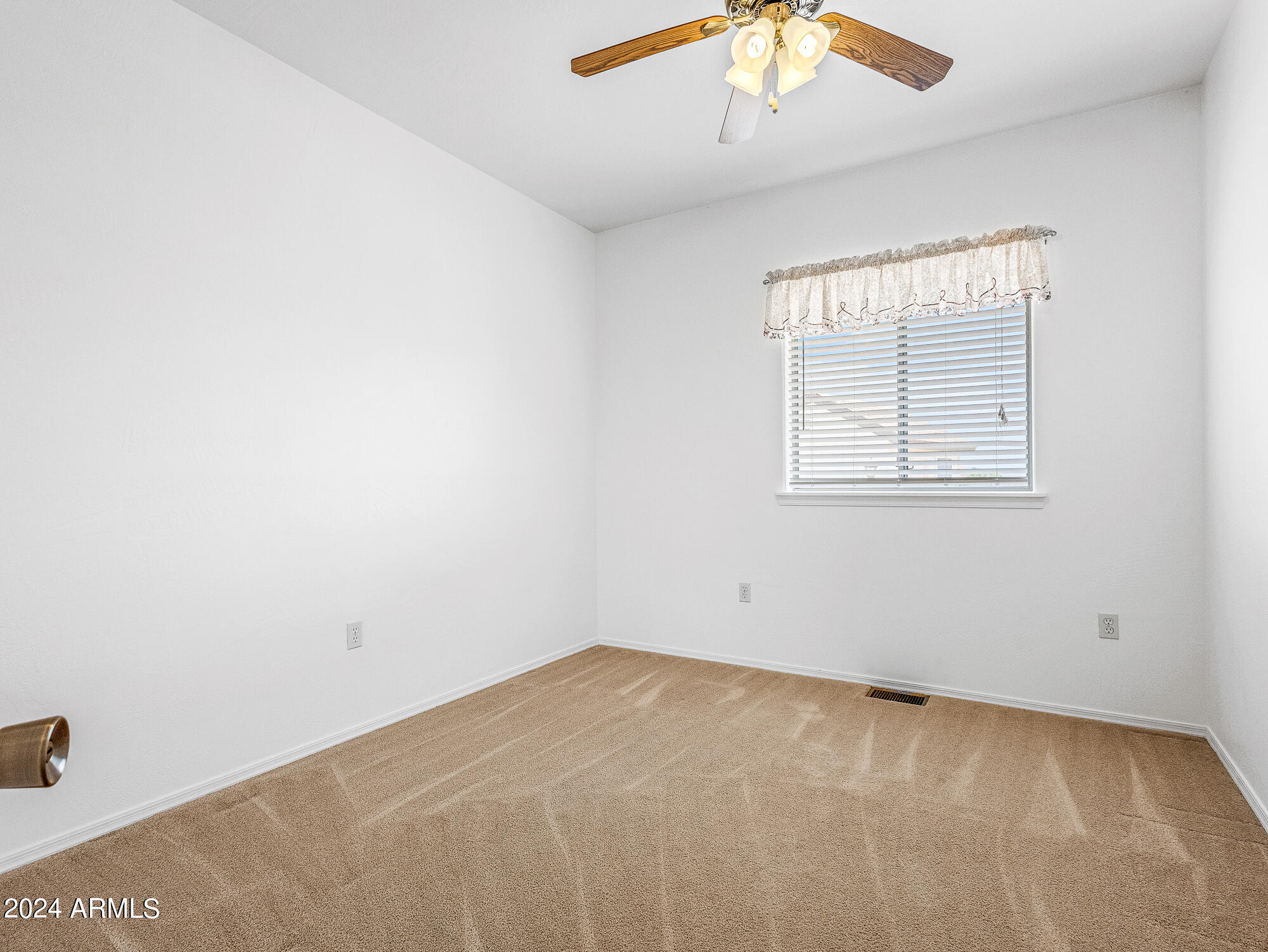18301 Peeples Valley Road Peeples Valley, AZ 86332 - Photo 41 of 86 18301 S Peeples Valley Rd-34