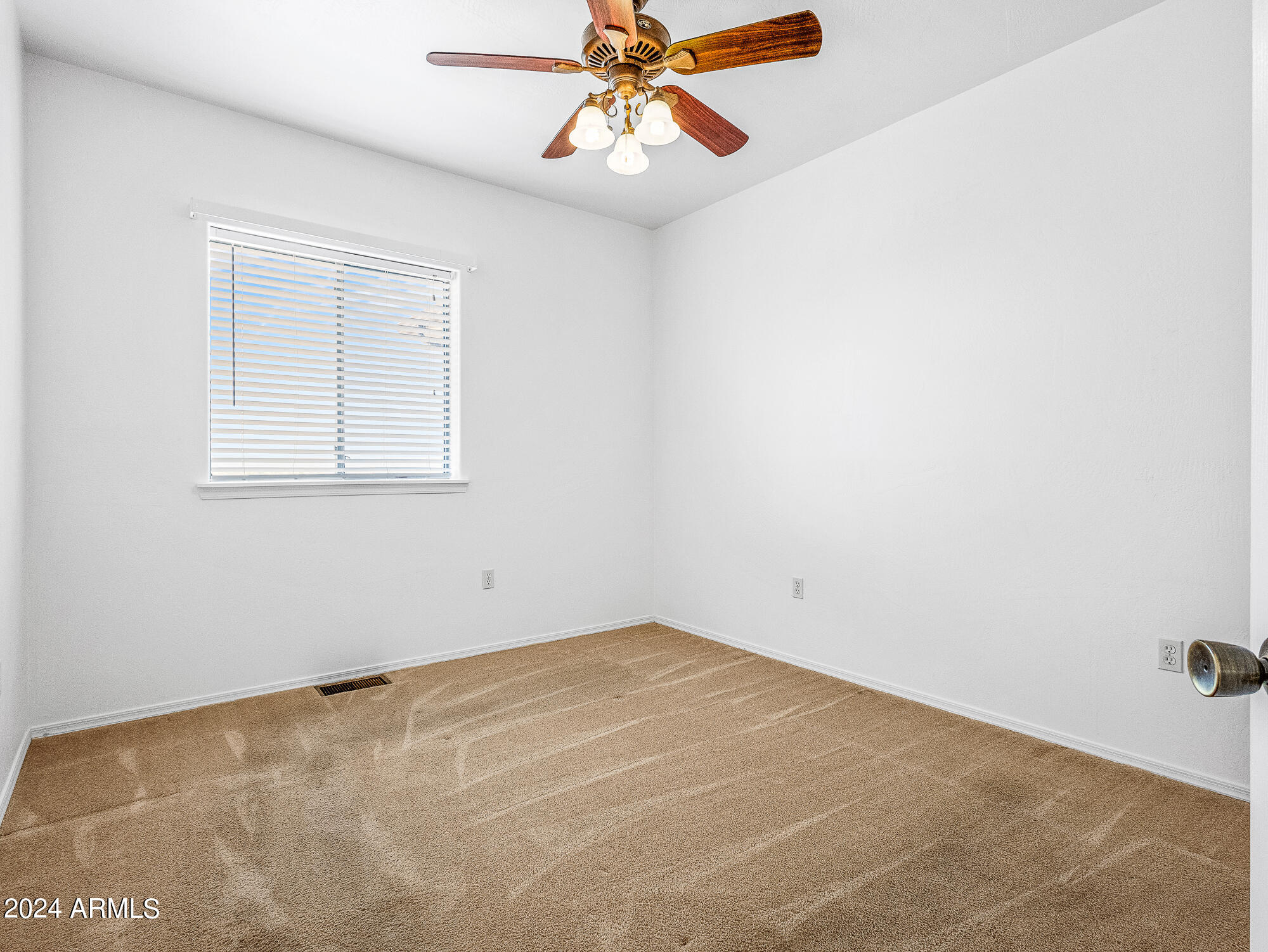 18301 Peeples Valley Road Peeples Valley, AZ 86332 - Photo 43 of 86 18301 S Peeples Valley Rd-36