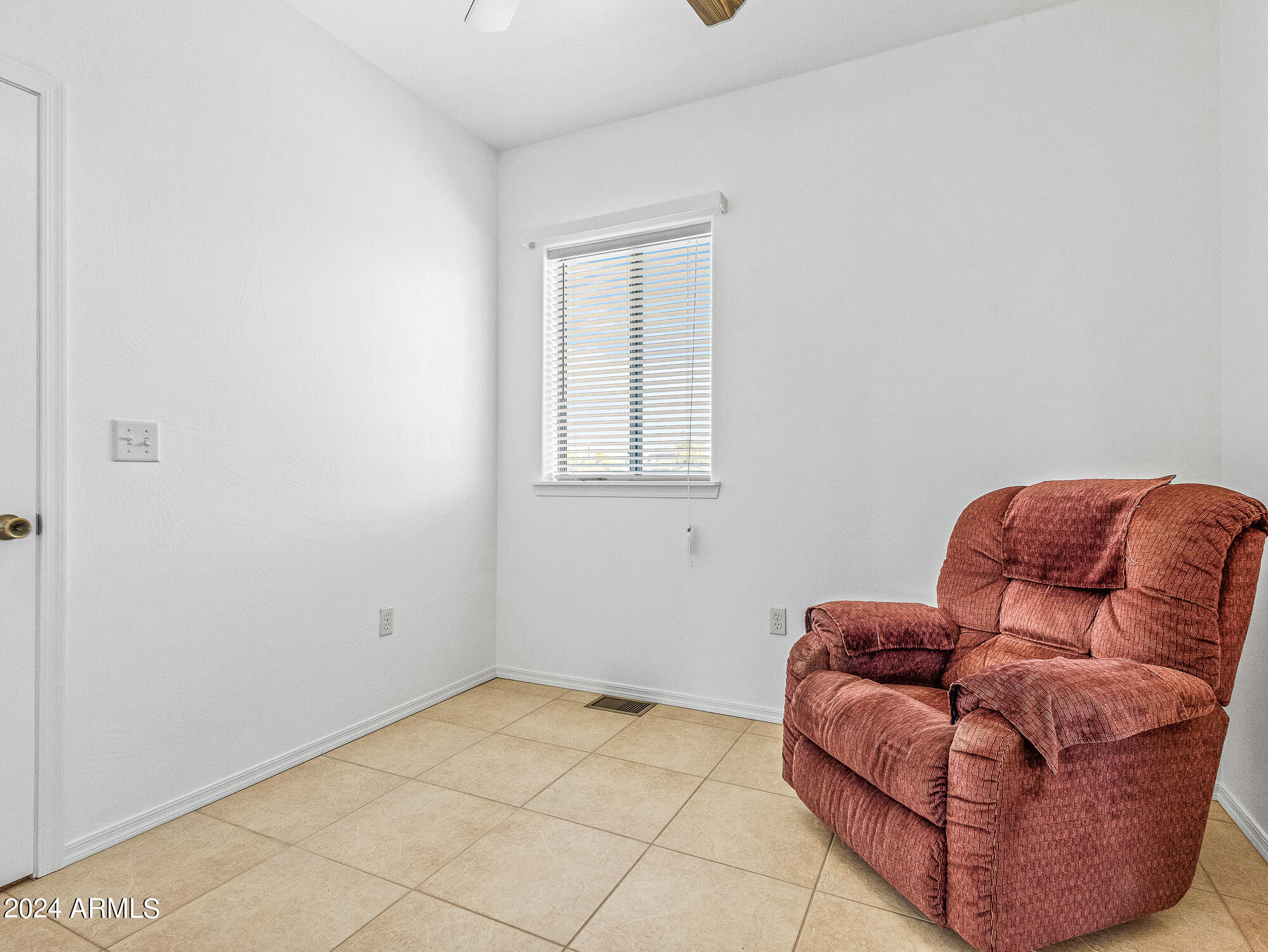 18301 Peeples Valley Road Peeples Valley, AZ 86332 - Photo 45 of 86 18301 S Peeples Valley Rd-33