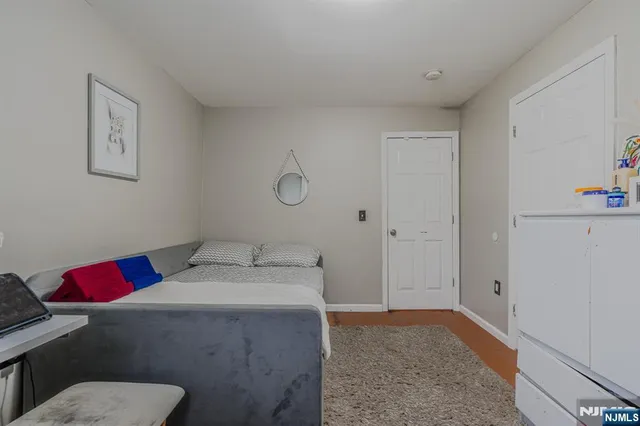 $390,000 | 74 Lincoln Place, Irvington, NJ 07111