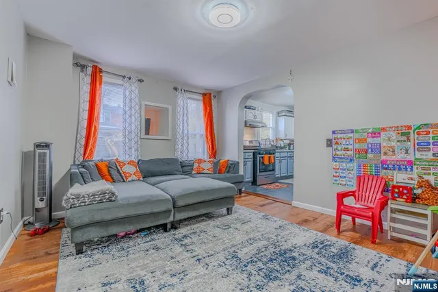 $390,000 | 74 Lincoln Place, Irvington, NJ 07111