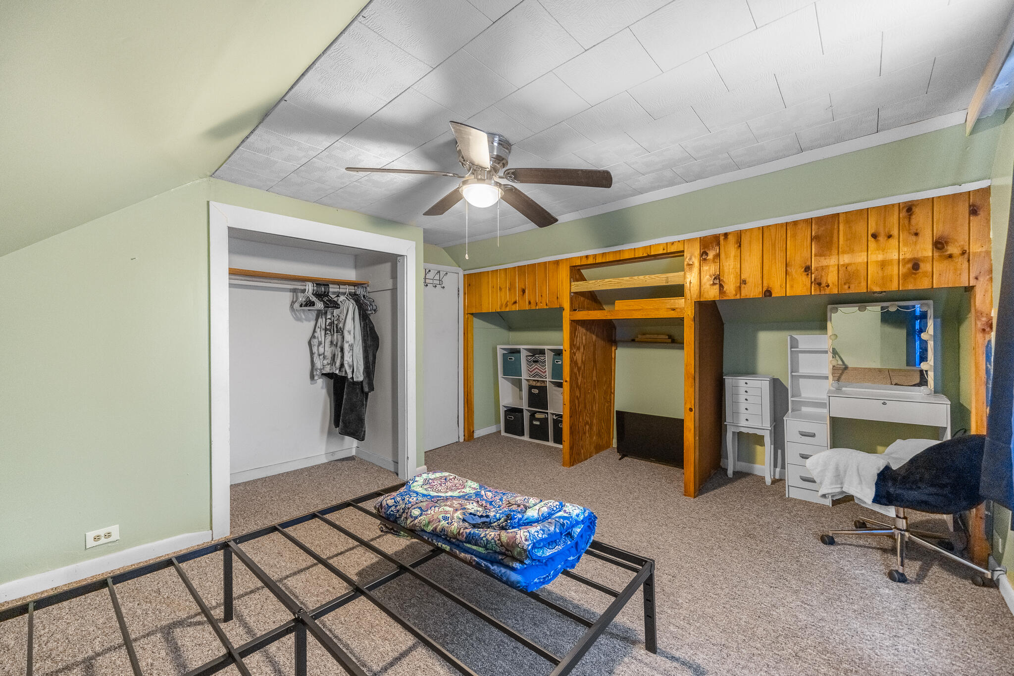 7 Wing Road Levant, ME 04456 - Photo 31 of 38 Room 2-2