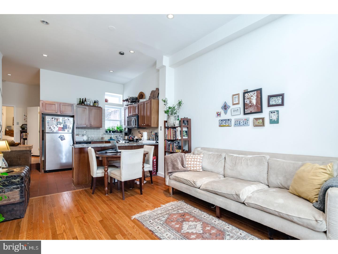 405 Bainbridge Street, Unit A Philadelphia, PA 19147 - Photo 2 of 17