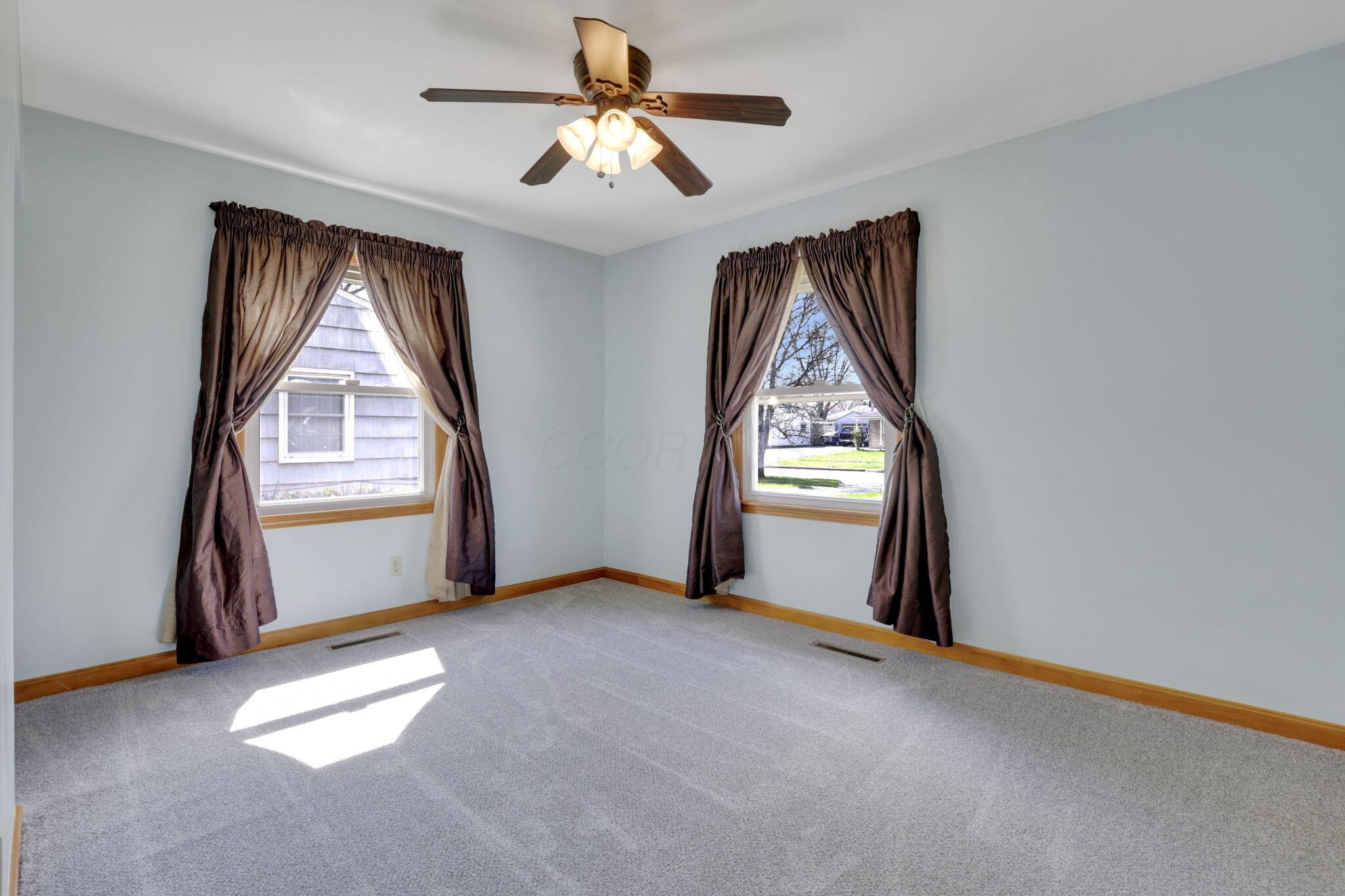 410 Sturbridge Road Columbus, OH 43228 - Photo 18 of 32 2 Bedroom