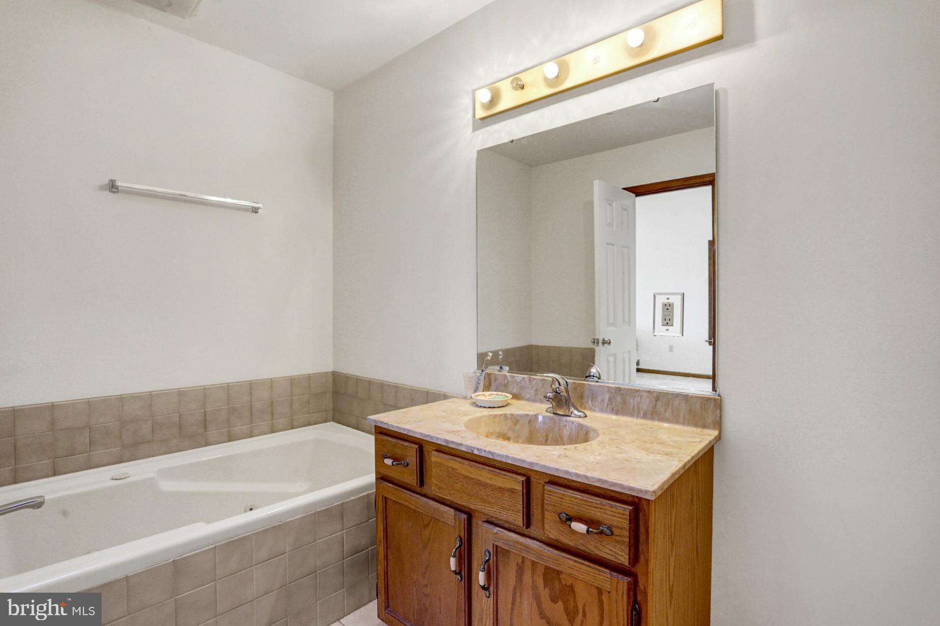 270 Friends Road Birdsboro, PA 19508 - Photo 35 of 50 Gallery Image 35