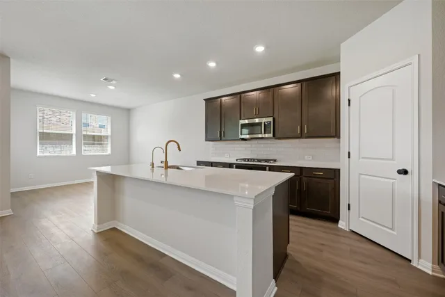 $321,711 | 185 Coleto Trail, Bastrop, TX 78602