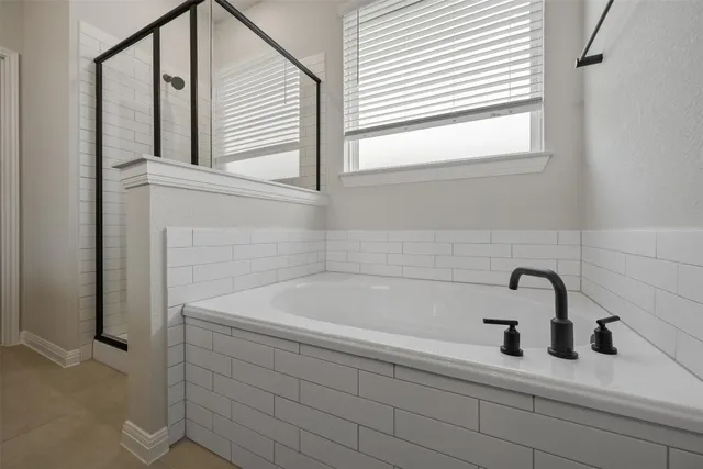 $321,711 | 185 Coleto Trail, Bastrop, TX 78602