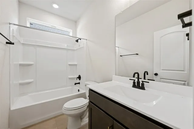 $321,711 | 185 Coleto Trail, Bastrop, TX 78602