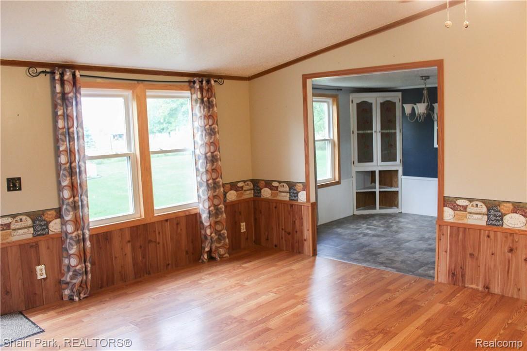 14676 Bryce Road Capac, MI 48014 - Photo 4 of 30 Adjoining Dining Room
