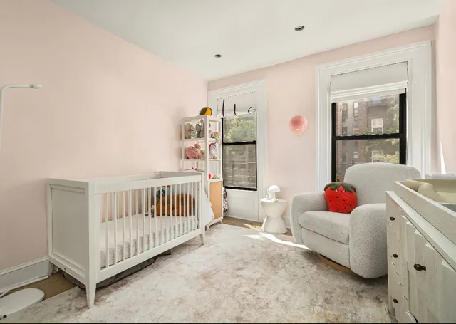 $21,995 | 422 East 84th Street | Upper East Side