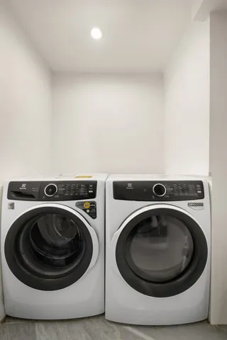 $21,995 | 422 East 84th Street | Upper East Side