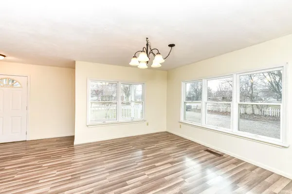 $159,900 | 1010 West 23rd Street, Muncie, IN 47302