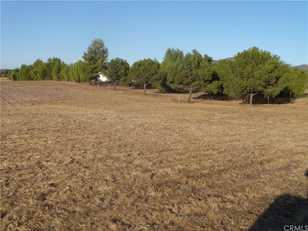 5002 Pourroy Road Winchester, CA 92596 - Photo 12 of 15 Gallery Image 12