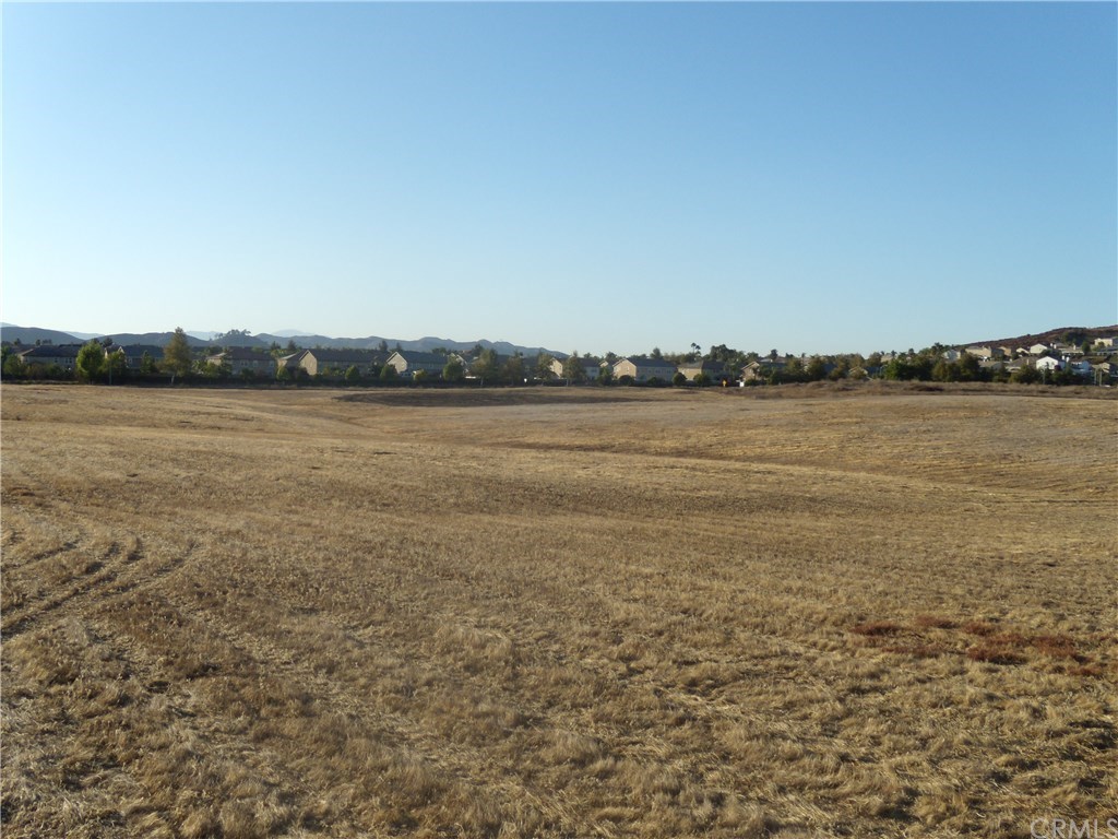 5002 Pourroy Road Winchester, CA 92596 - Photo 14 of 15 Gallery Image 14