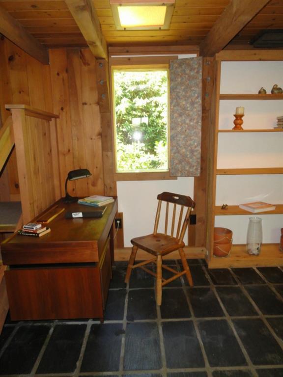 53 Glad Farm Rd Road St. George, ME 04860 - Photo 10 of 25 Office/study area