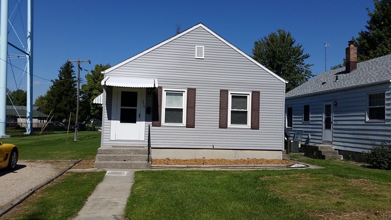 558 Studebaker Street Decatur, IN 46733 - Photo 3 of 19