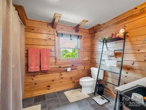 $875,000 | 202 Panorama Drive, Nebo, NC 28761