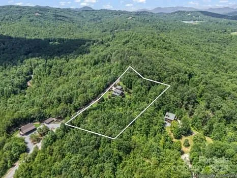 $875,000 | 202 Panorama Drive, Nebo, NC 28761