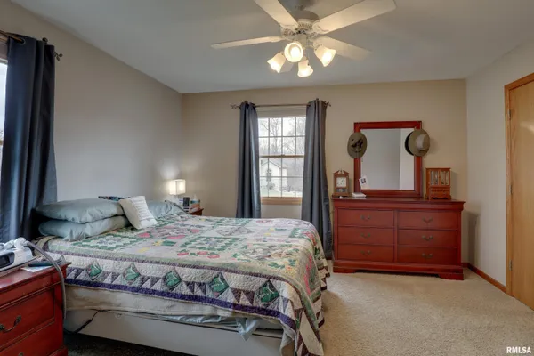 $375,000 | 2414 Lindsey Court, Quincy, IL 62305