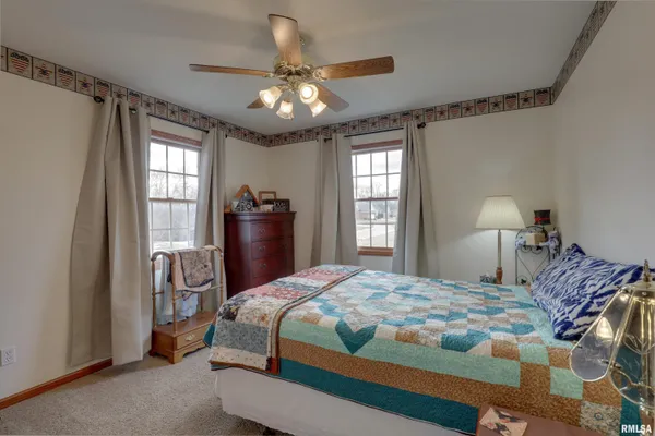 $375,000 | 2414 Lindsey Court, Quincy, IL 62305