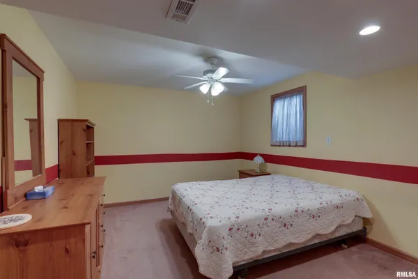 $375,000 | 2414 Lindsey Court, Quincy, IL 62305