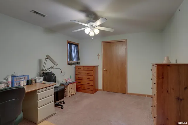 $379,900 | 2414 Lindsey Court, Quincy, IL 62305