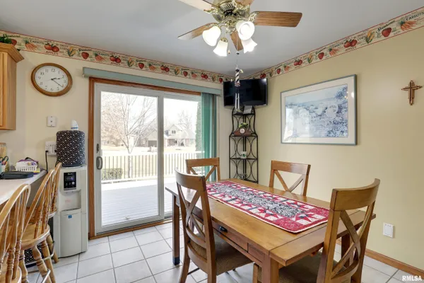 $375,000 | 2414 Lindsey Court, Quincy, IL 62305