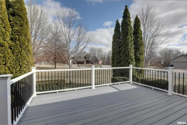 $375,000 | 2414 Lindsey Court, Quincy, IL 62305