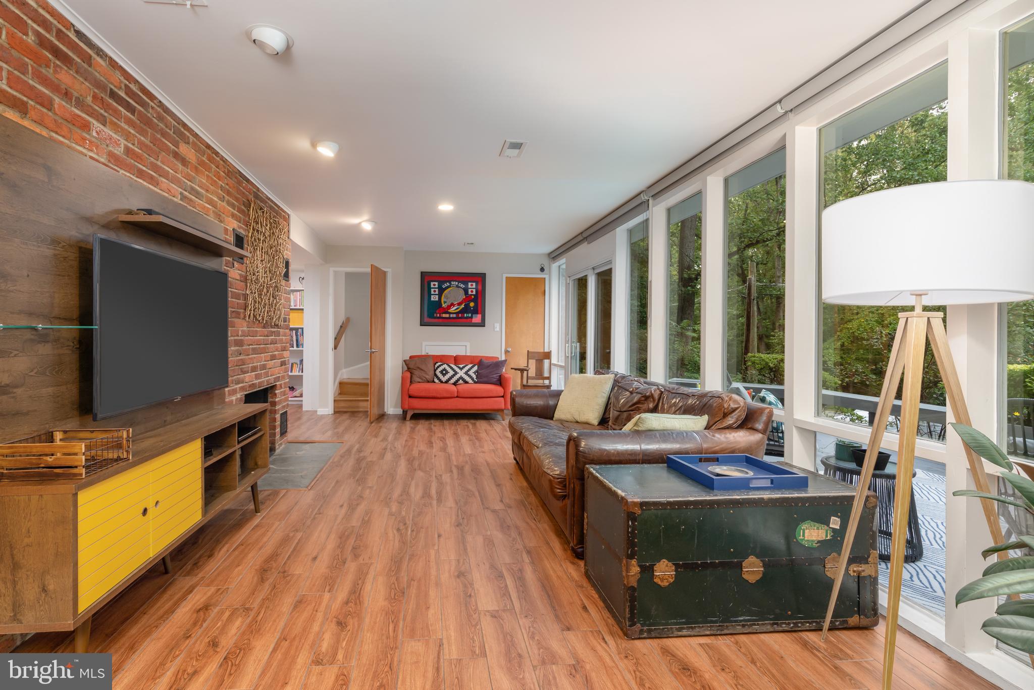 2201 Paul Spring Road Alexandria, VA 22307 - Photo 22 of 24 First Floor living room with two bedrooms and deck