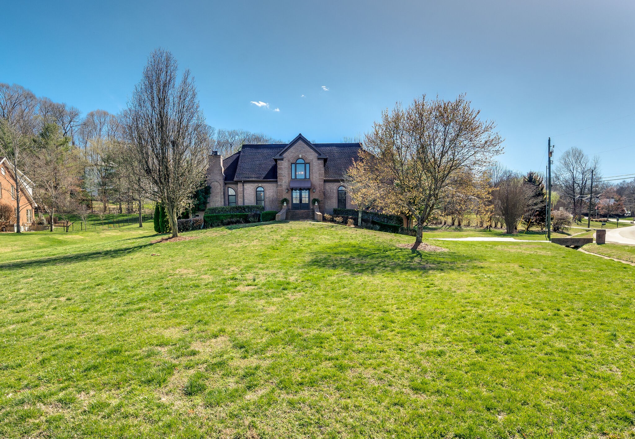 384 Sandcastle Road Franklin, TN 37069 - Photo 4 of 66 Gallery Image 4