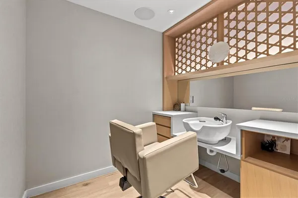 $1,800,000 | 1020 Sunset Point Road, Unit 213, Clearwater, FL 33755