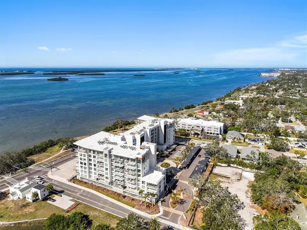 $1,800,000 | 1020 Sunset Point Road, Unit 213, Clearwater, FL 33755