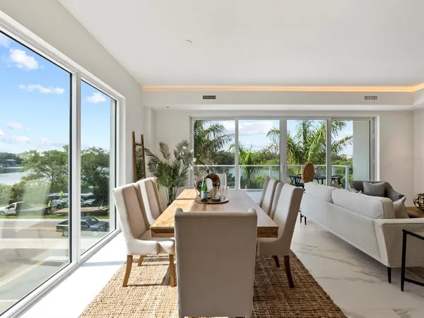 $1,800,000 | 1020 Sunset Point Road, Unit 213, Clearwater, FL 33755
