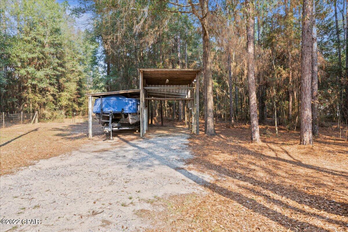 7466 Leonard Barnes Road Holt, FL 32564 - Photo 23 of 33 Gallery Image 23
