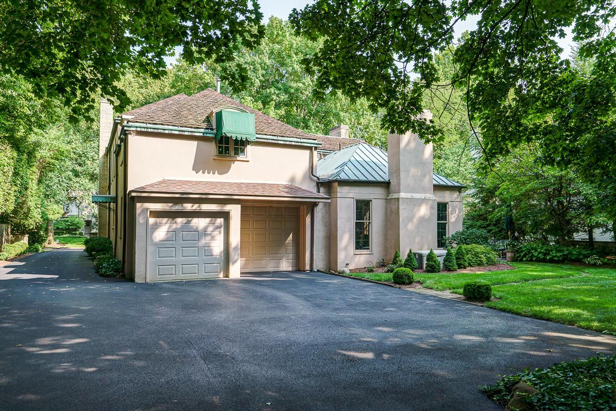91 Ashbourne Road Columbus, OH 43209 - Photo 49 of 59