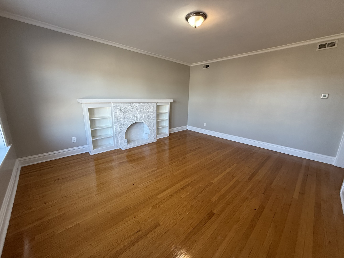 2140 Clarence Avenue, Unit 2S Berwyn, IL 60402 - Photo 4 of 13