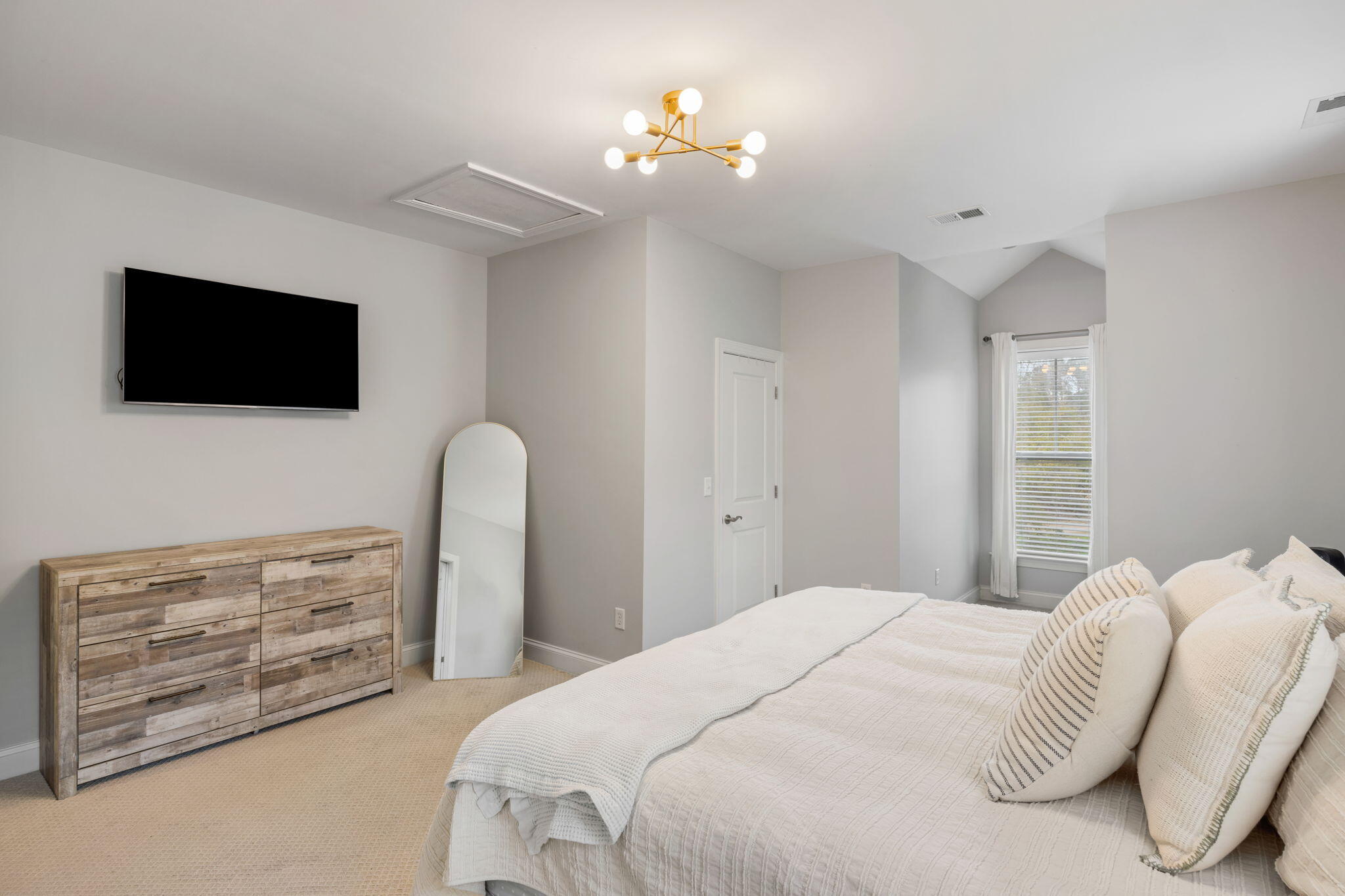 1171 Dingle Road Mount Pleasant, SC 29466 - Photo 17 of 28 Bedroom 1