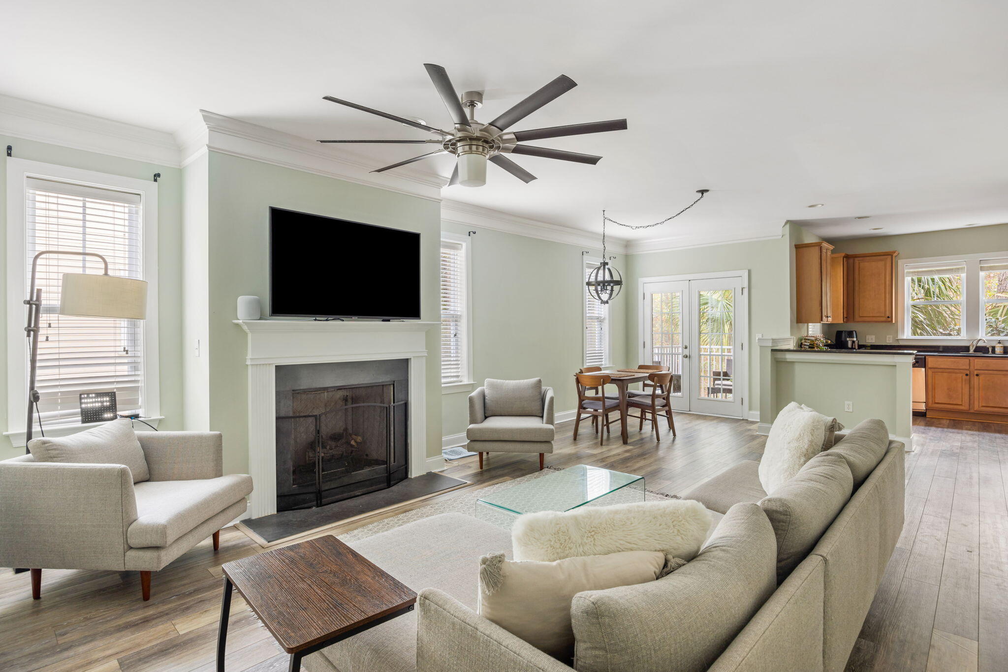 1171 Dingle Road Mount Pleasant, SC 29466 - Photo 9 of 28 Living Space
