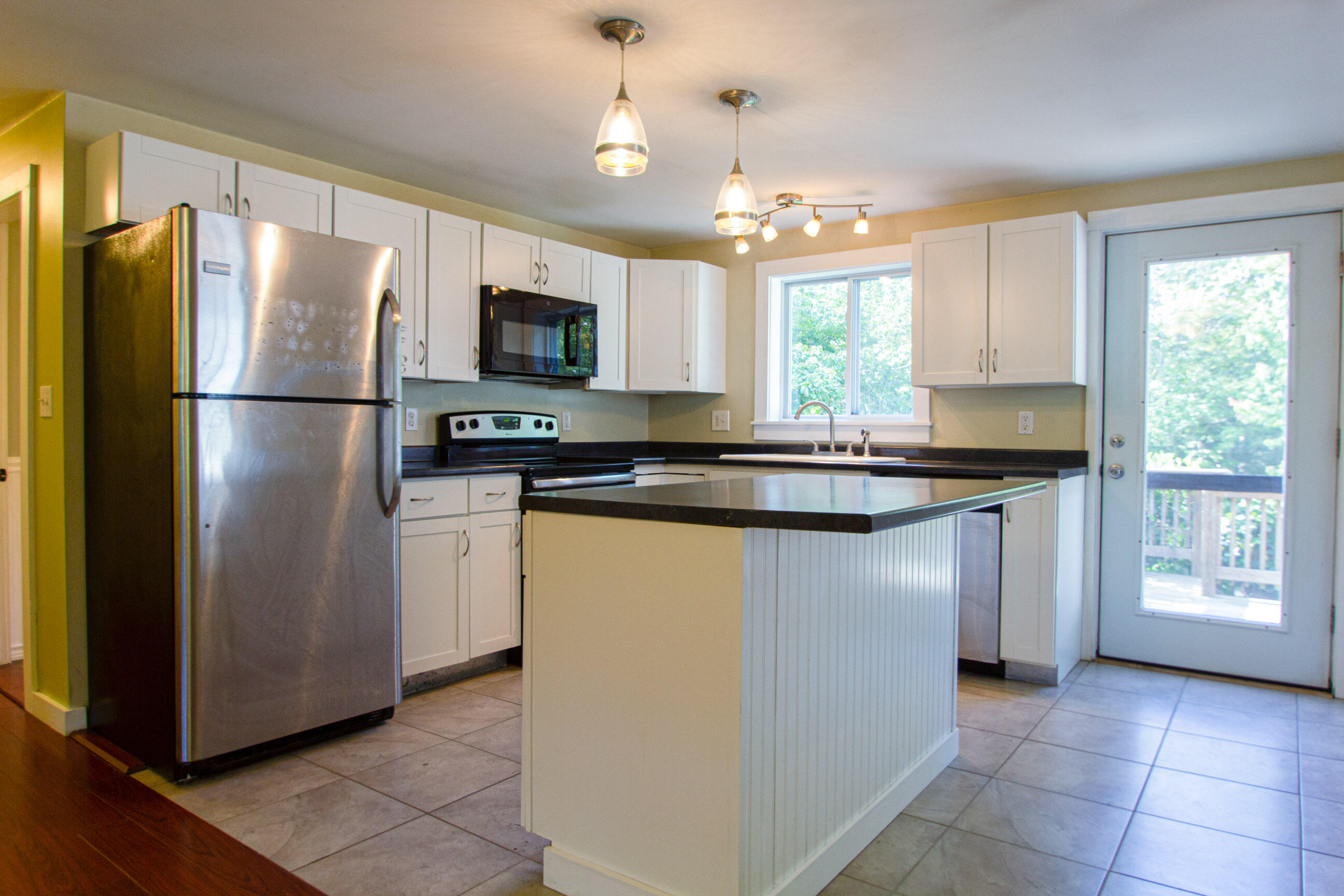 268 Camden Road Lincolnville, ME 04849 - Photo 5 of 27 SQFT-0934