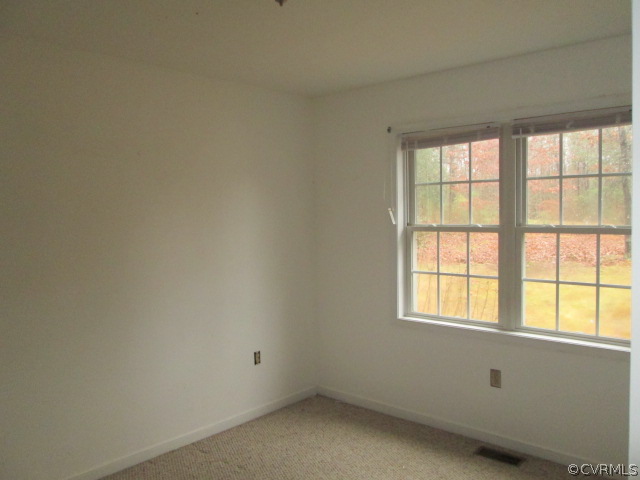 32 Holly Road Aylett, VA 23009 - Photo 10 of 16 Gallery Image 10