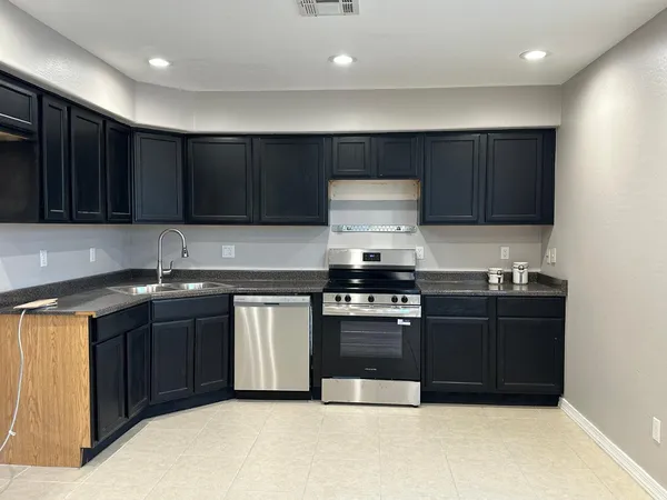 $2,350 | 1714 South 5th Street, Phoenix, AZ 85004