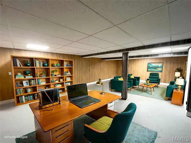 $160,000 | 10700 Hallstead Drive, St. Louis, MO 63136