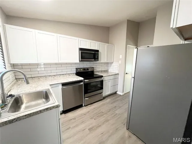 $160,000 | 10700 Hallstead Drive, St. Louis, MO 63136