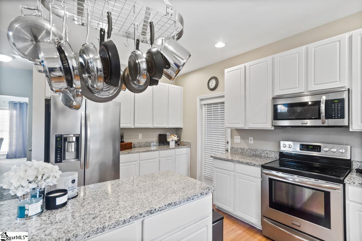 12 Bentley Way Greer, SC 29650 - Photo 29 of 48