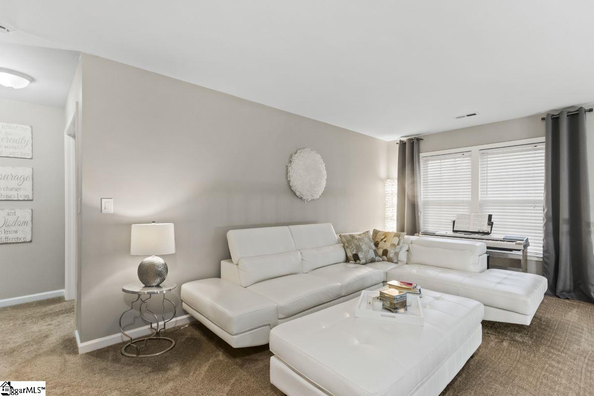 12 Bentley Way Greer, SC 29650 - Photo 33 of 48