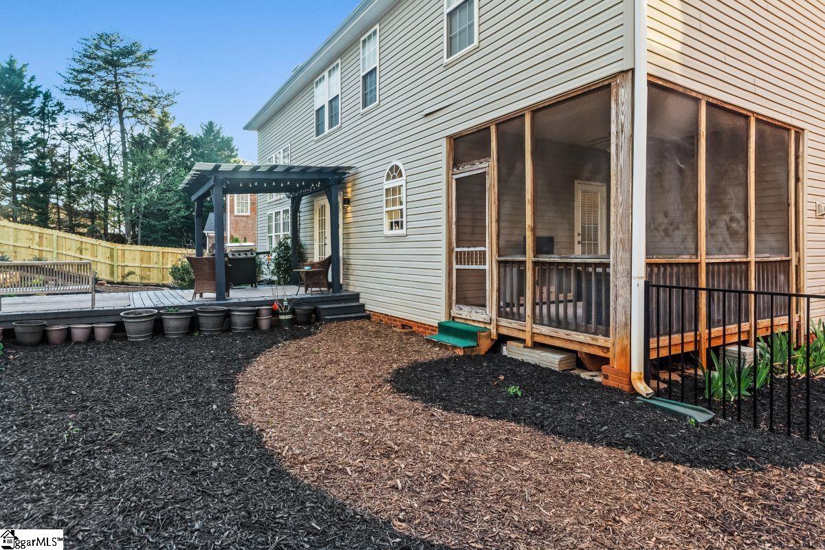 12 Bentley Way Greer, SC 29650 - Photo 6 of 48