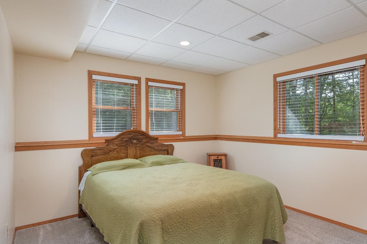 6003 Redpine Lane Rhinelander, WI 54501 - Photo 9 of 39 Gallery Image 9