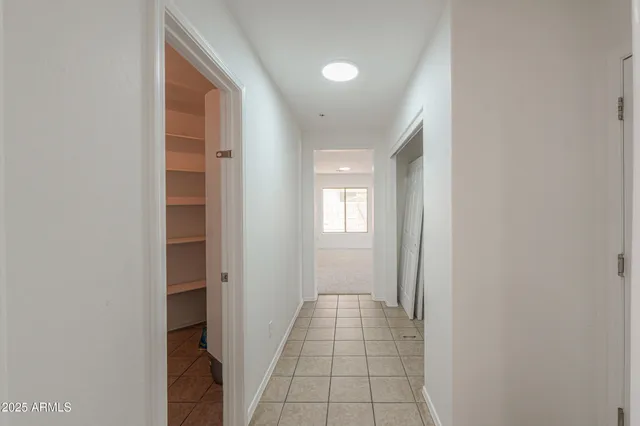 $464,000 | 43601 West Cowpath Road, Maricopa, AZ 85138