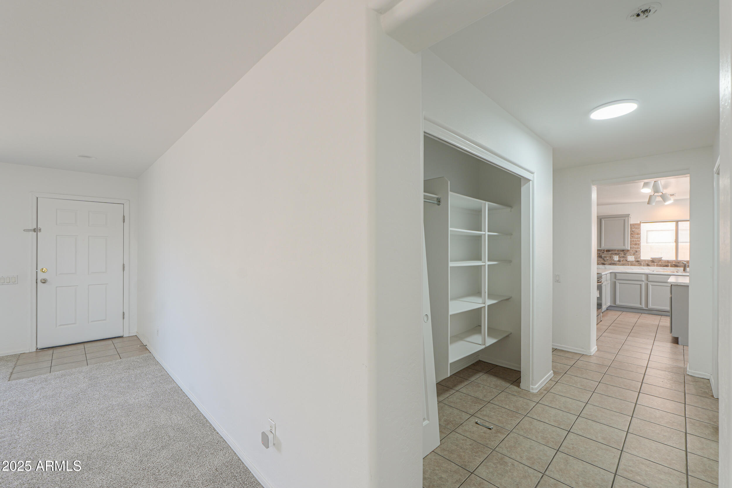 43601 West Cowpath Road Maricopa, AZ 85138 - Photo 20 of 48 21